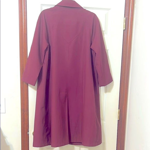 Vintage Misty Harbor Elegant Burgundy Button-Up Trench Coat Excellent Condition - Picture 4 of 9